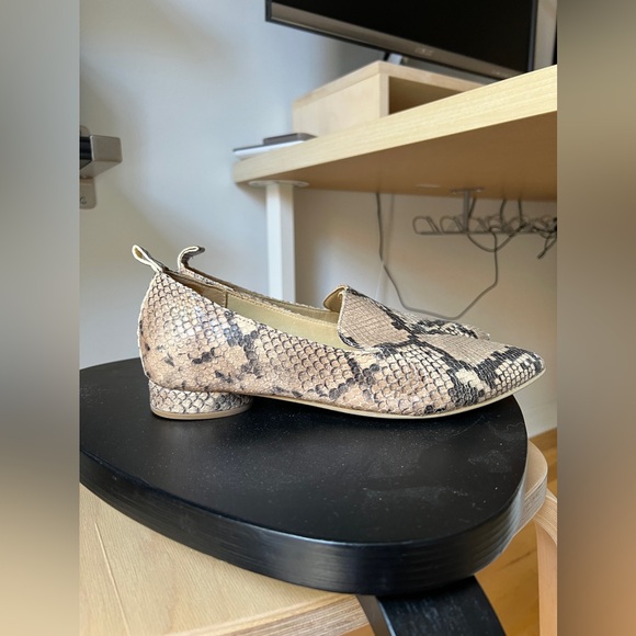 Frank and Oak leather snakeskin pointed toe flats - Picture 4 of 5